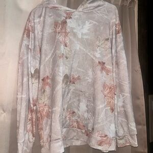 Camo patterned sweatshirt